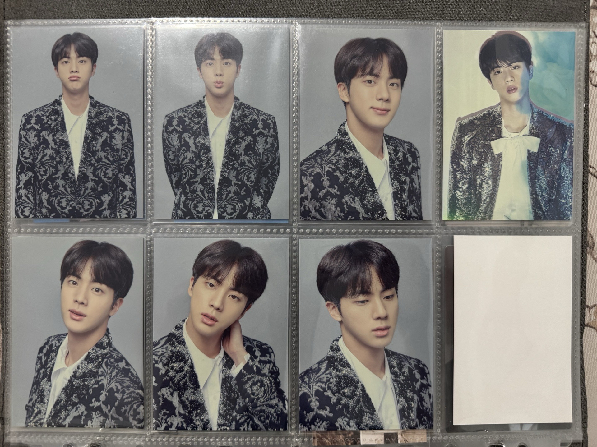 The wings tour場周隨機卡JIN