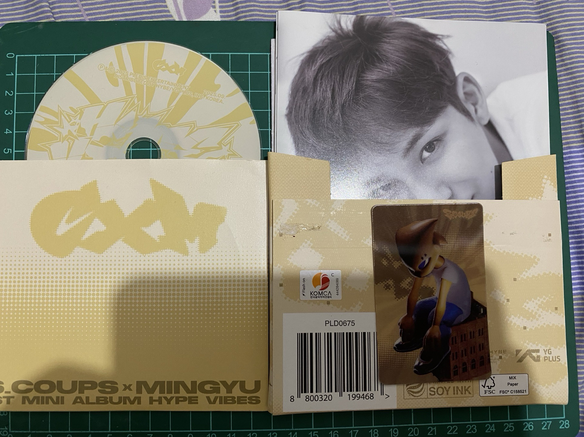 CxM ‘𝙃𝙔𝙋𝙀 𝙑𝙄𝘽𝙀𝙎’ 專輯 COMPACT 