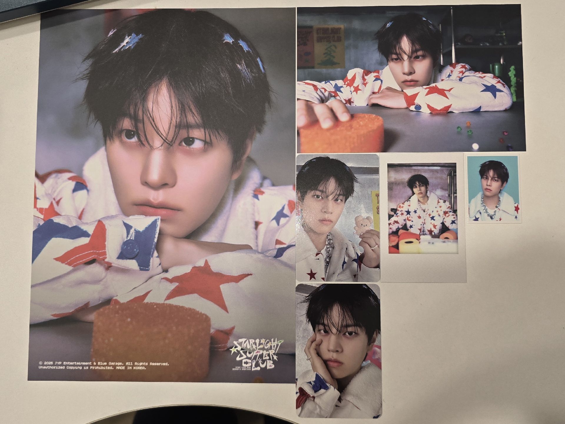 2026 年曆 燦彬辰菲玟寅 set