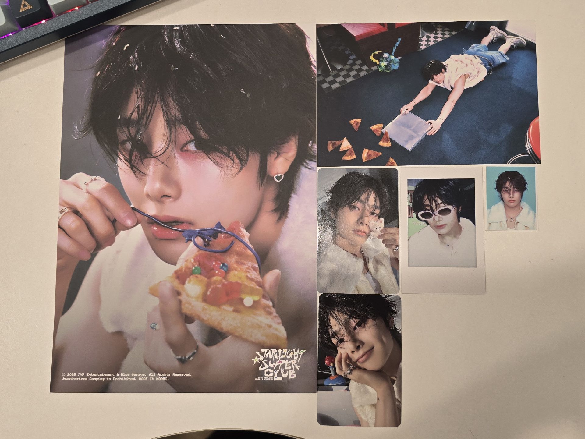 2026 年曆 燦彬辰菲玟寅 set