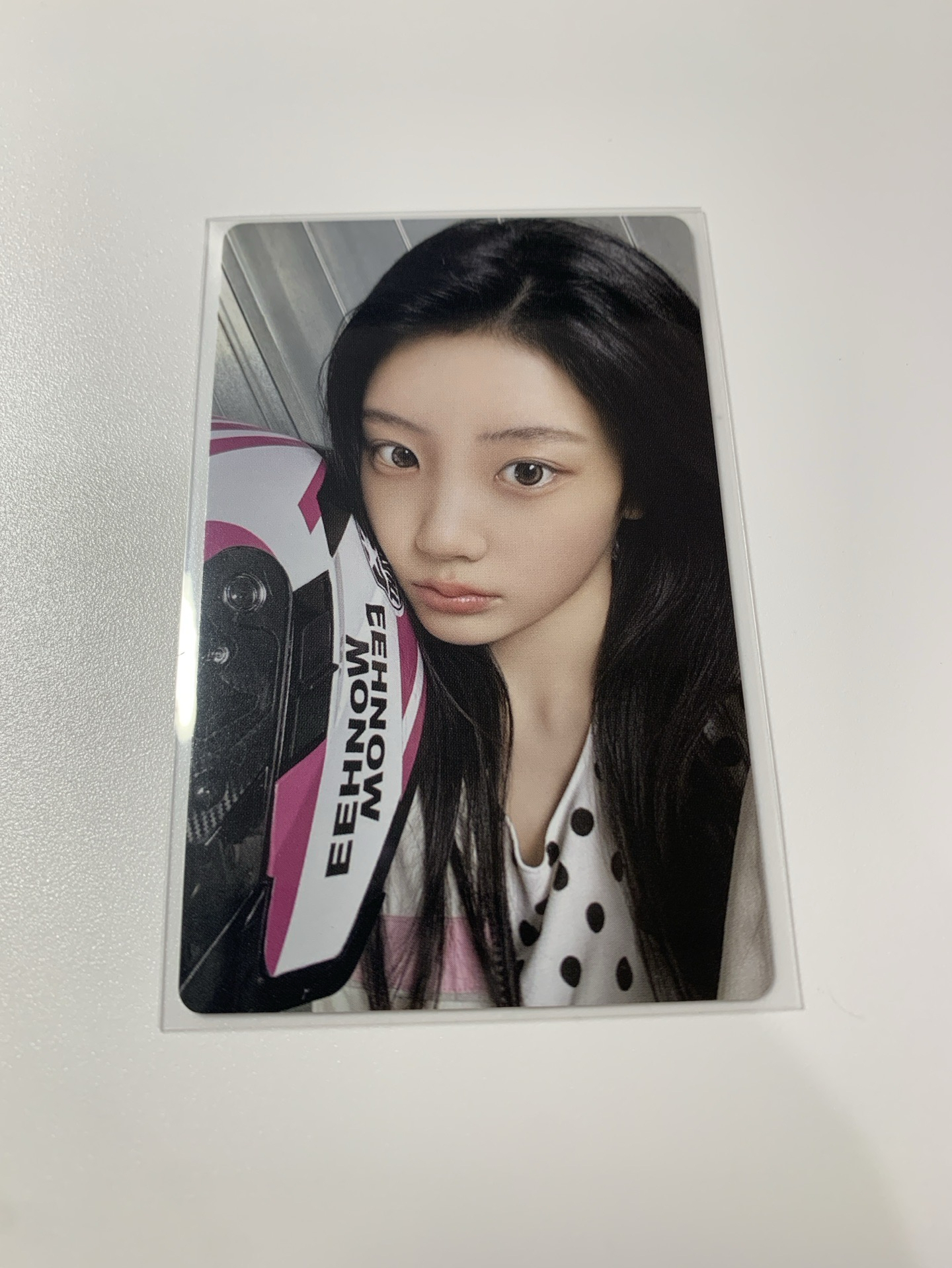 NOT CUTE ANYMORE 專輯卡 WVS B ver. 禧