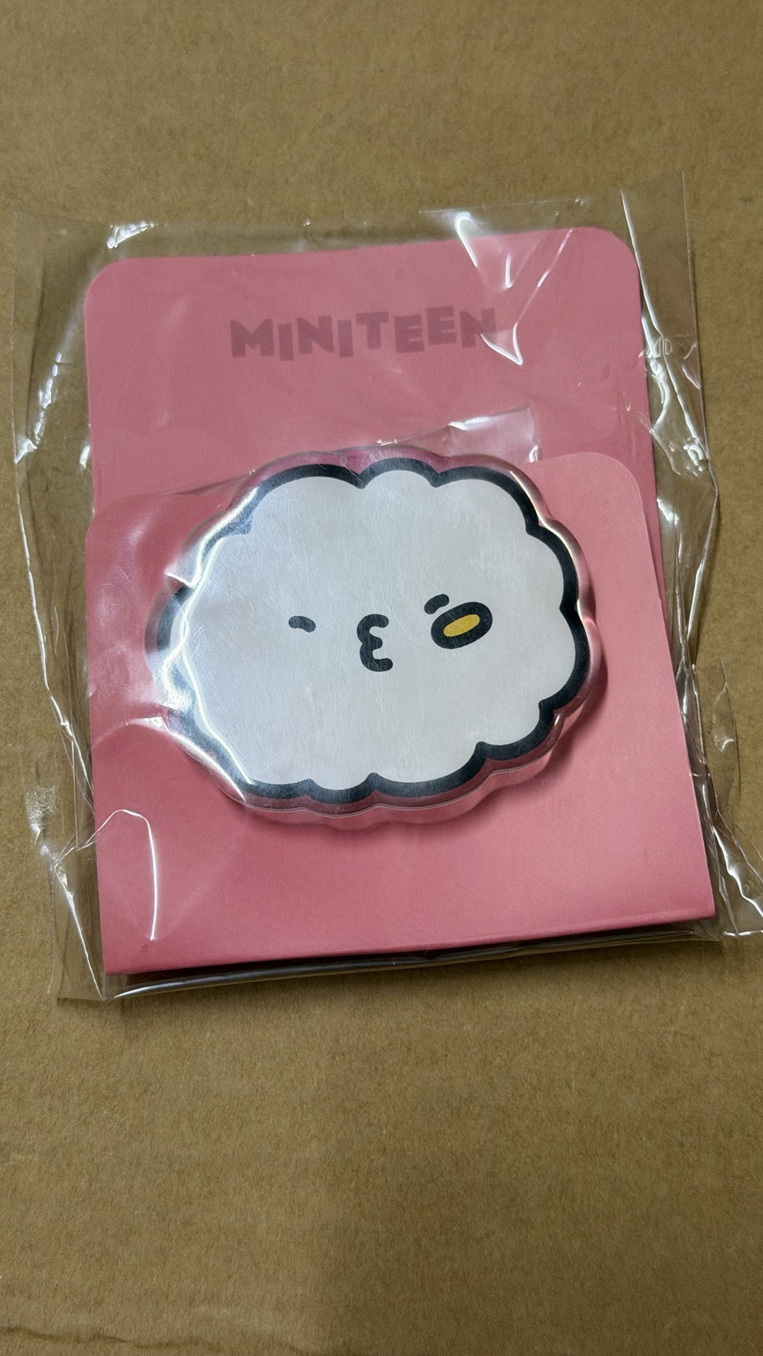 WOOZI 知勳 PPYOPULI 手機支架 香港快閃版本