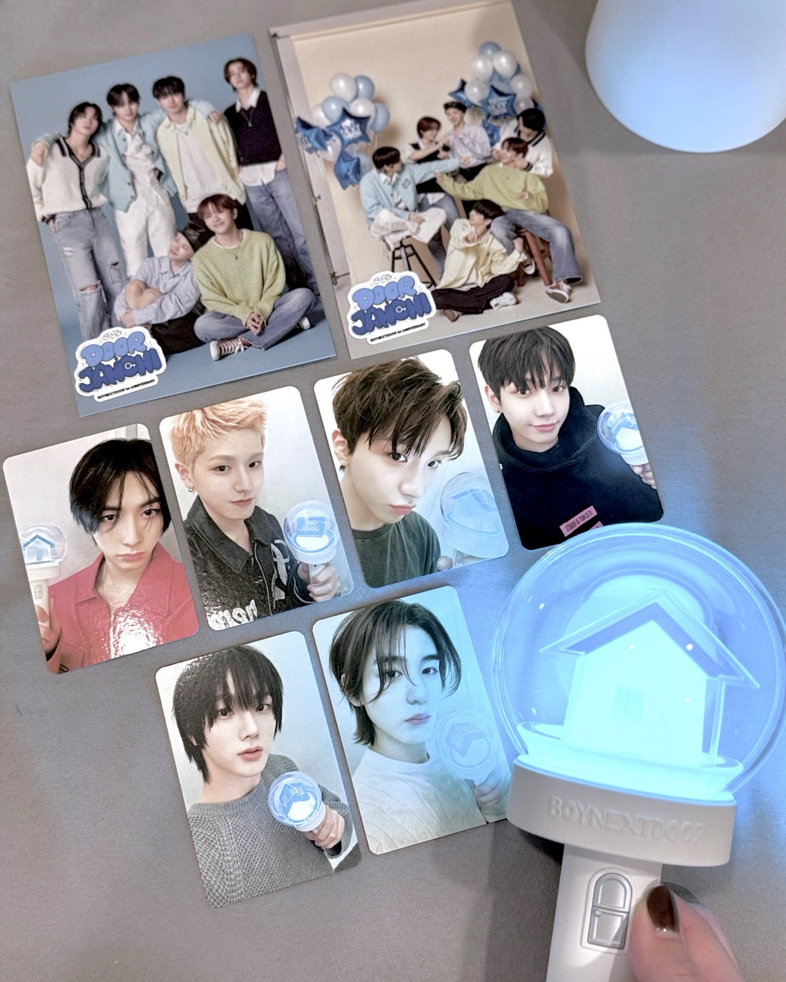 BOYNEXTDOOR手燈底座組(含整套手燈卡、手燈套）