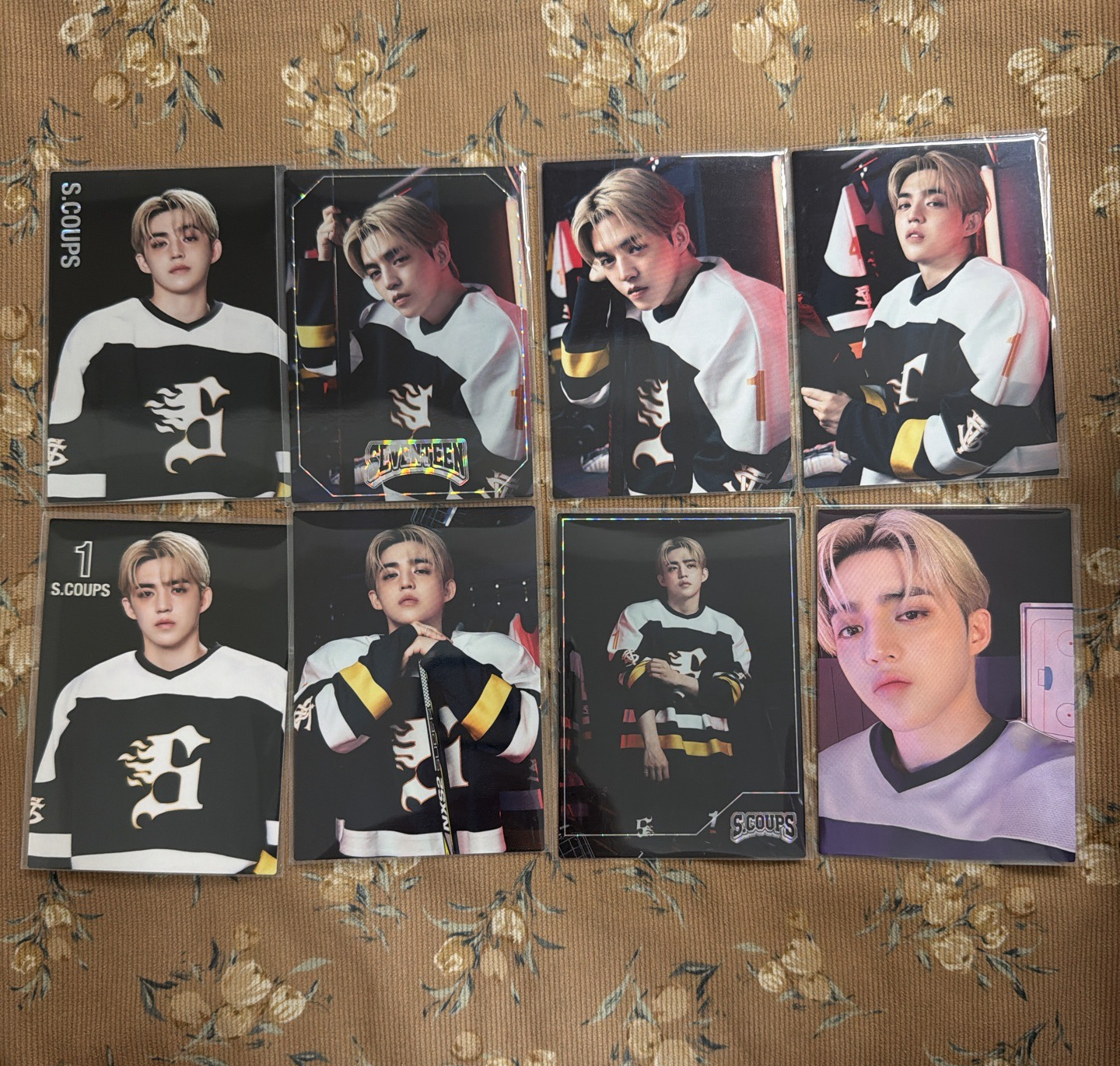 25’HOME 隨機卡 套出 單張