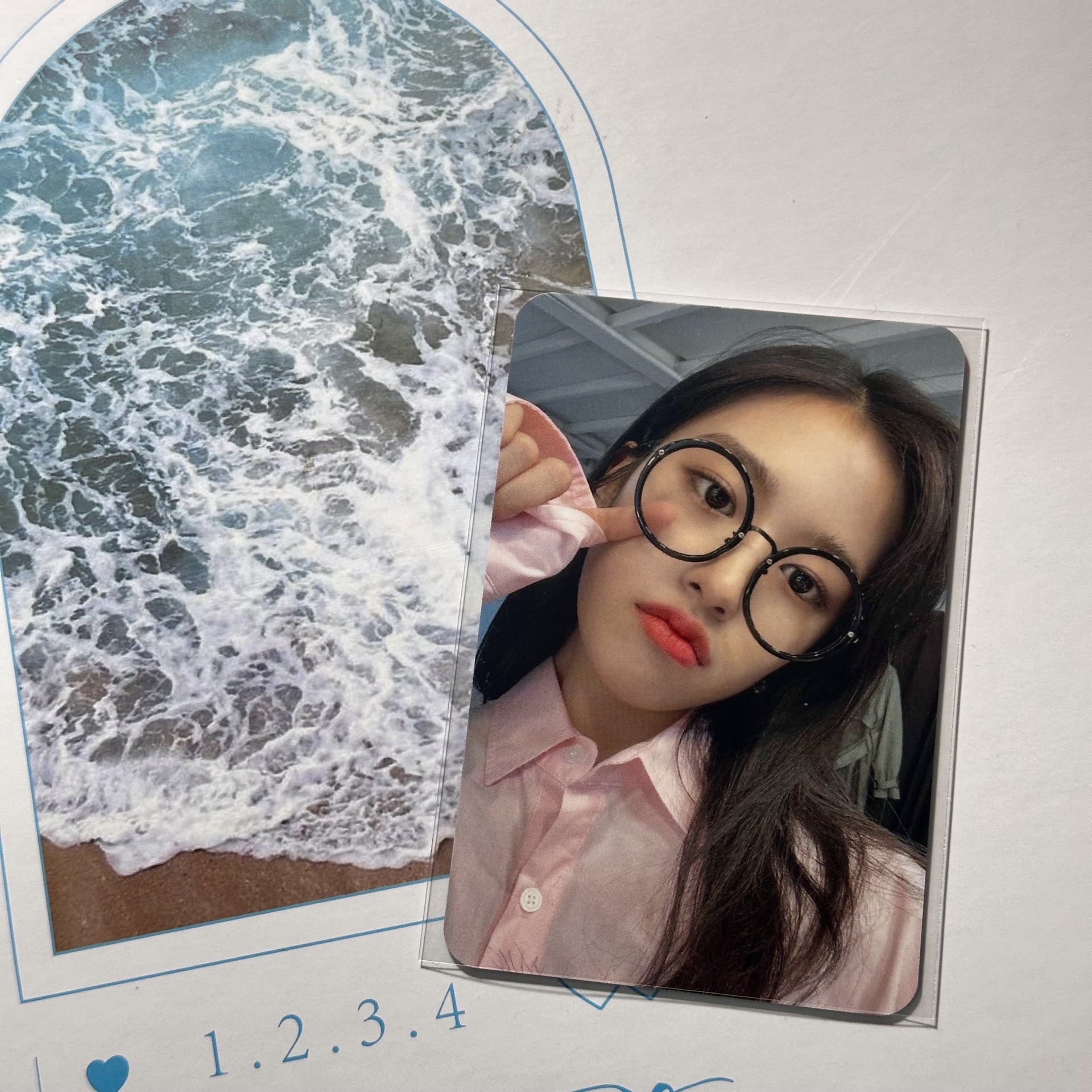 YUJIN V-Coloring彩鈴安