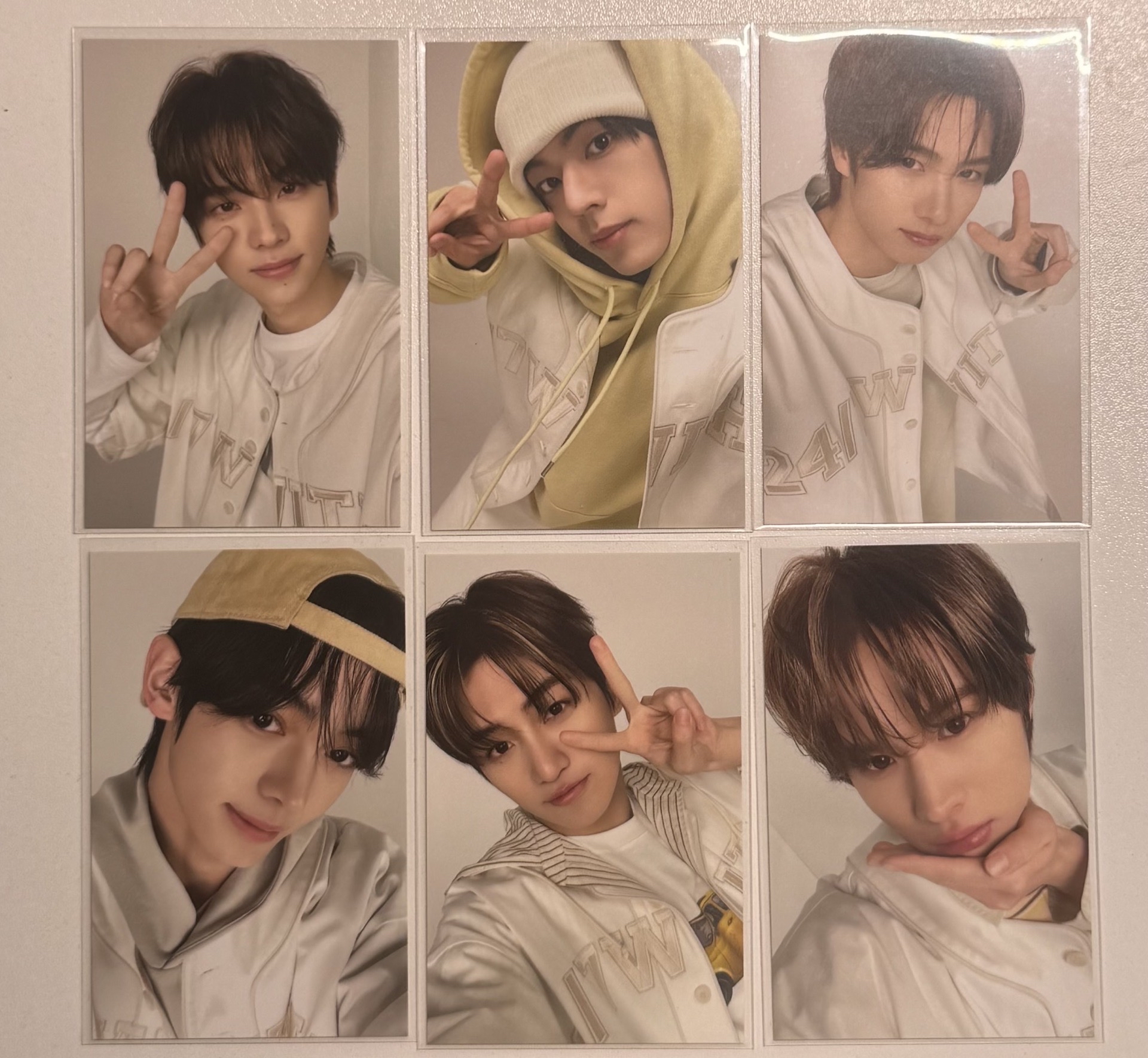 TWS 首爾場週外套卡 全套