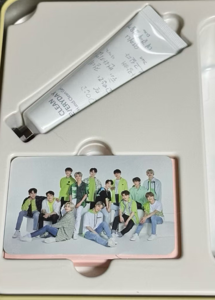 seventeen the saem 面膜 鐵盒套組