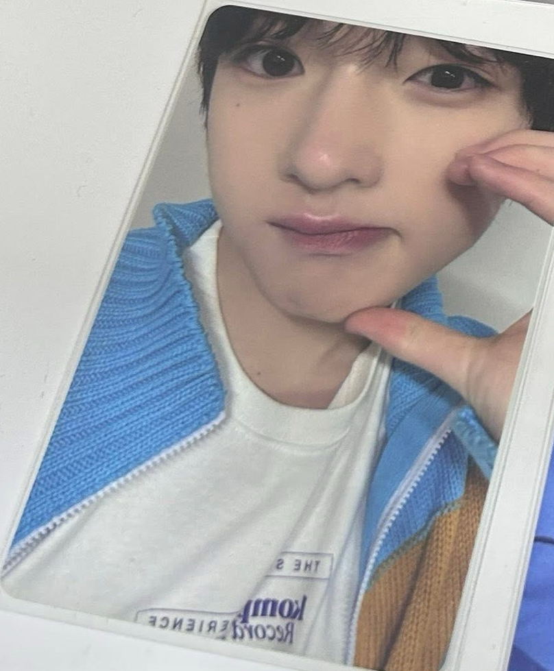 Sakuya專卡（左）