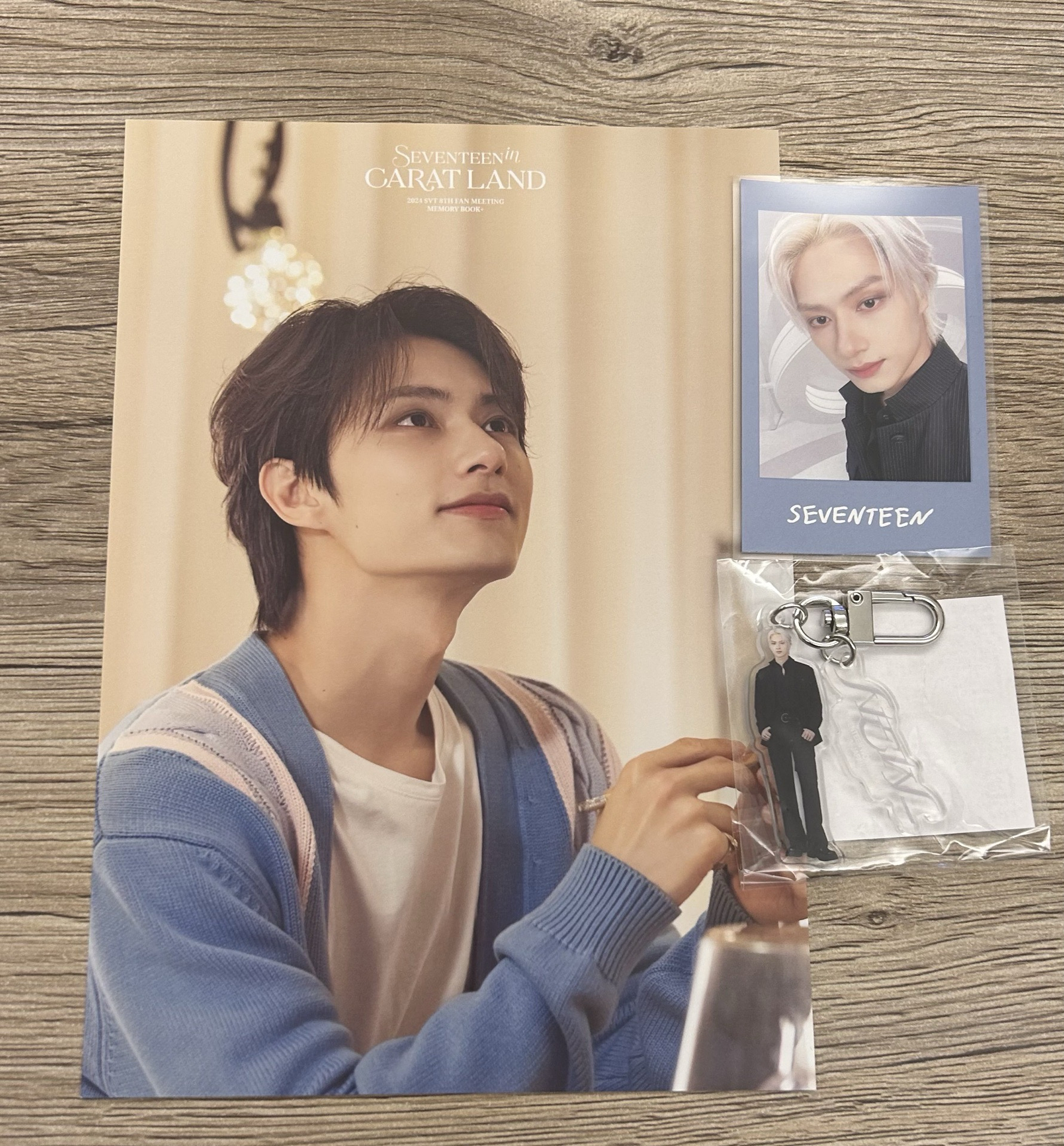 俊週邊 拍立得+吊飾+AM特典