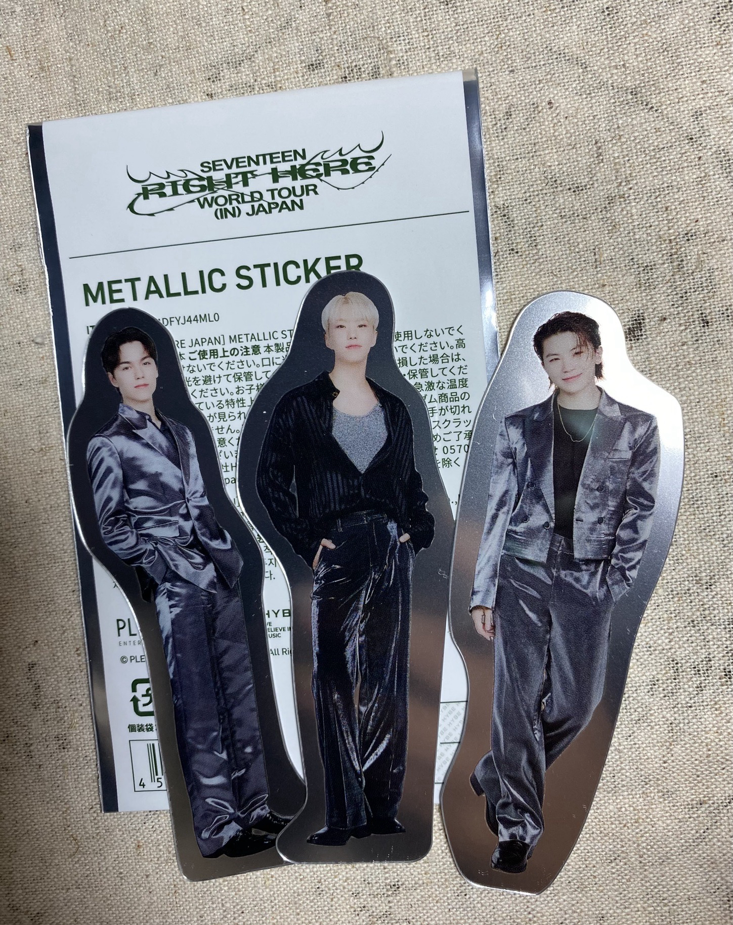 RIGHT HERE 貼紙  榮勳率