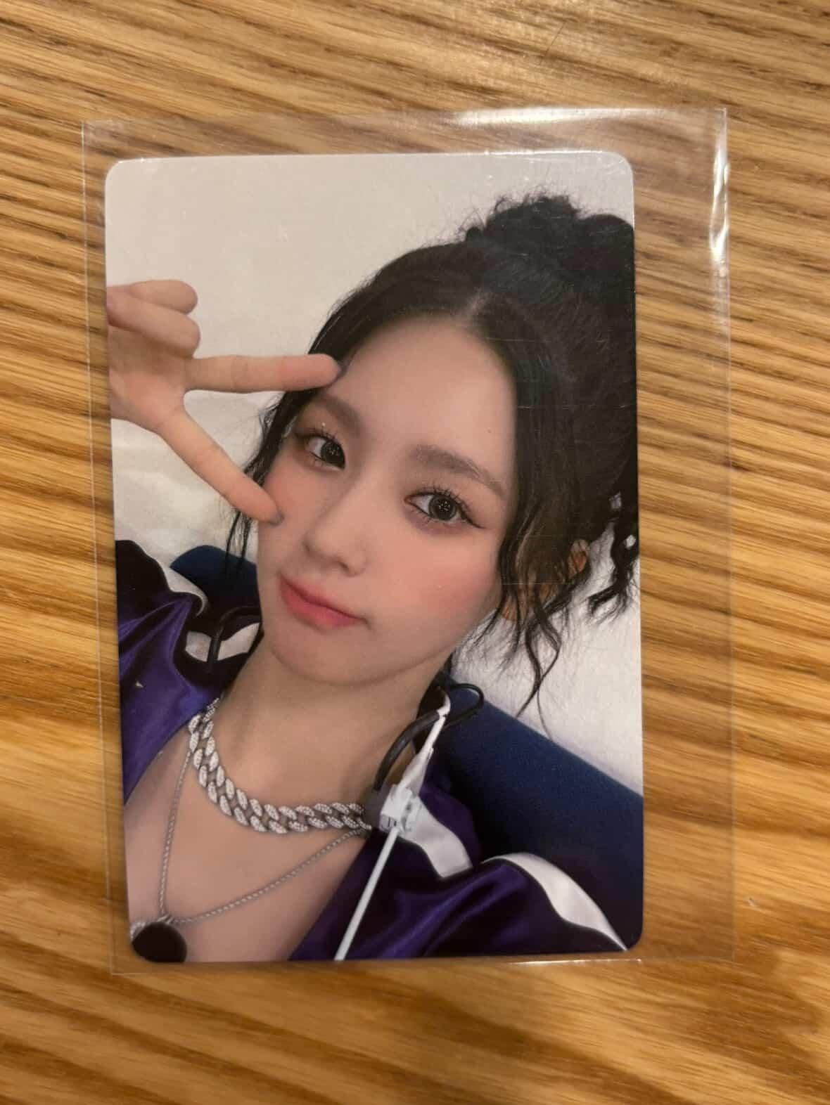 I feel 一直娛yzy 3.0 簽售卡