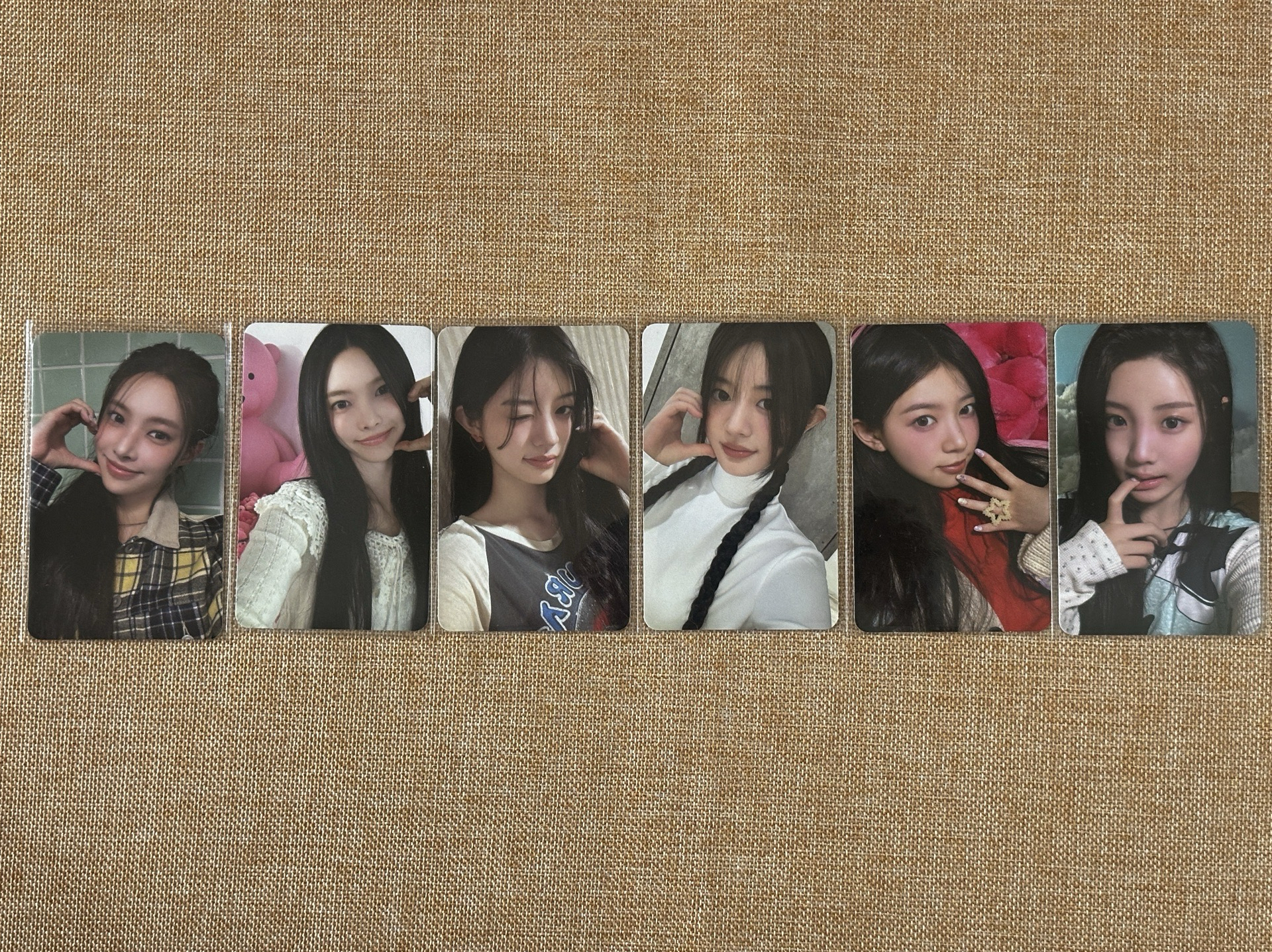 ILLIT SUPER REAL ME 專輯 小卡