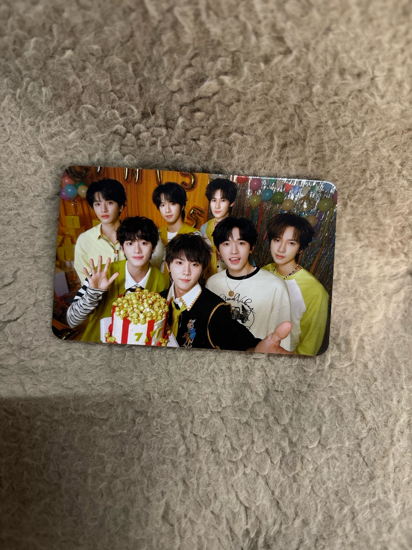 團卡（賀衣服處有廠損，對可見）+PB*2