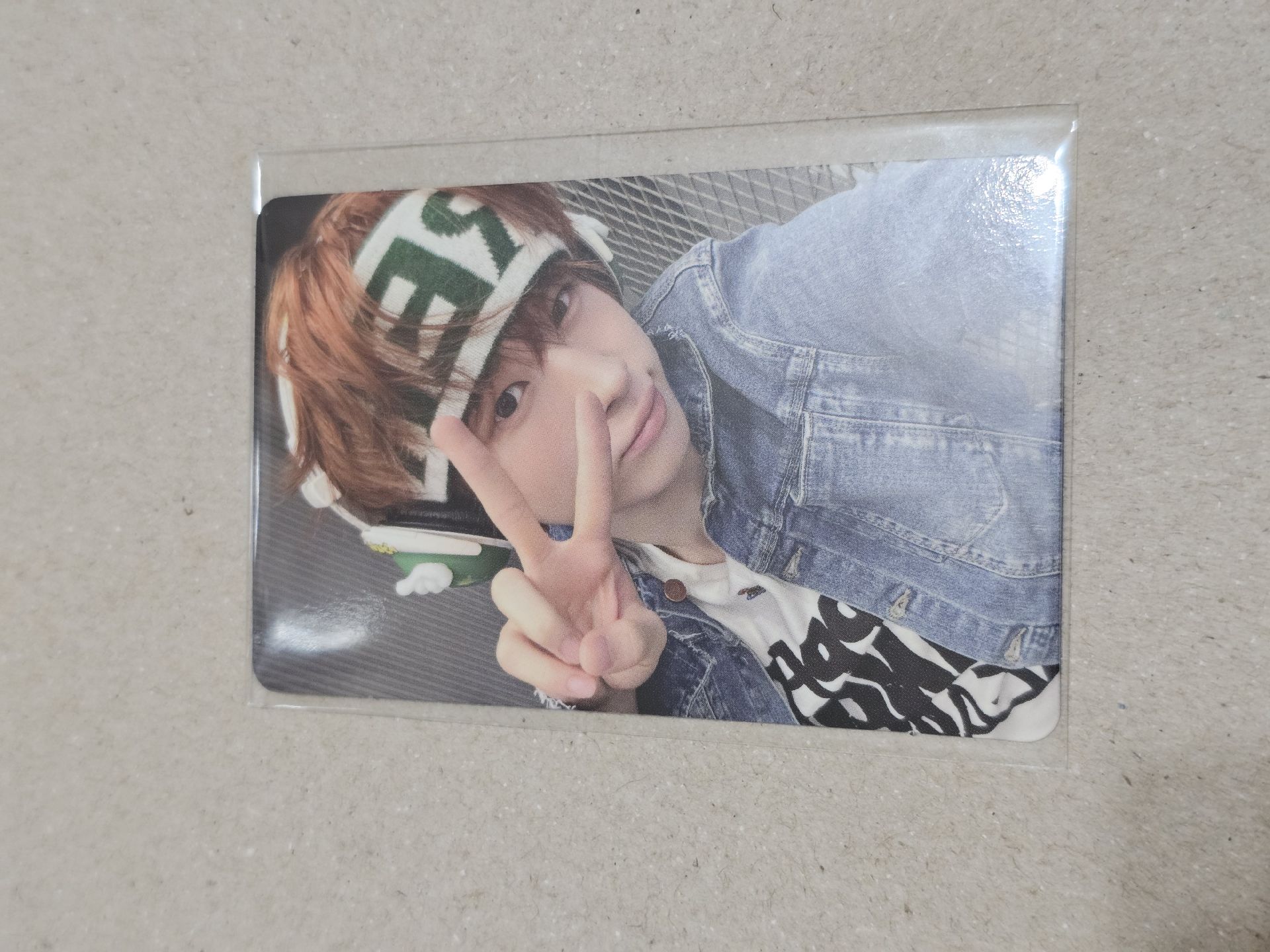 Play Hard wvs PB 特典卡 炅潣