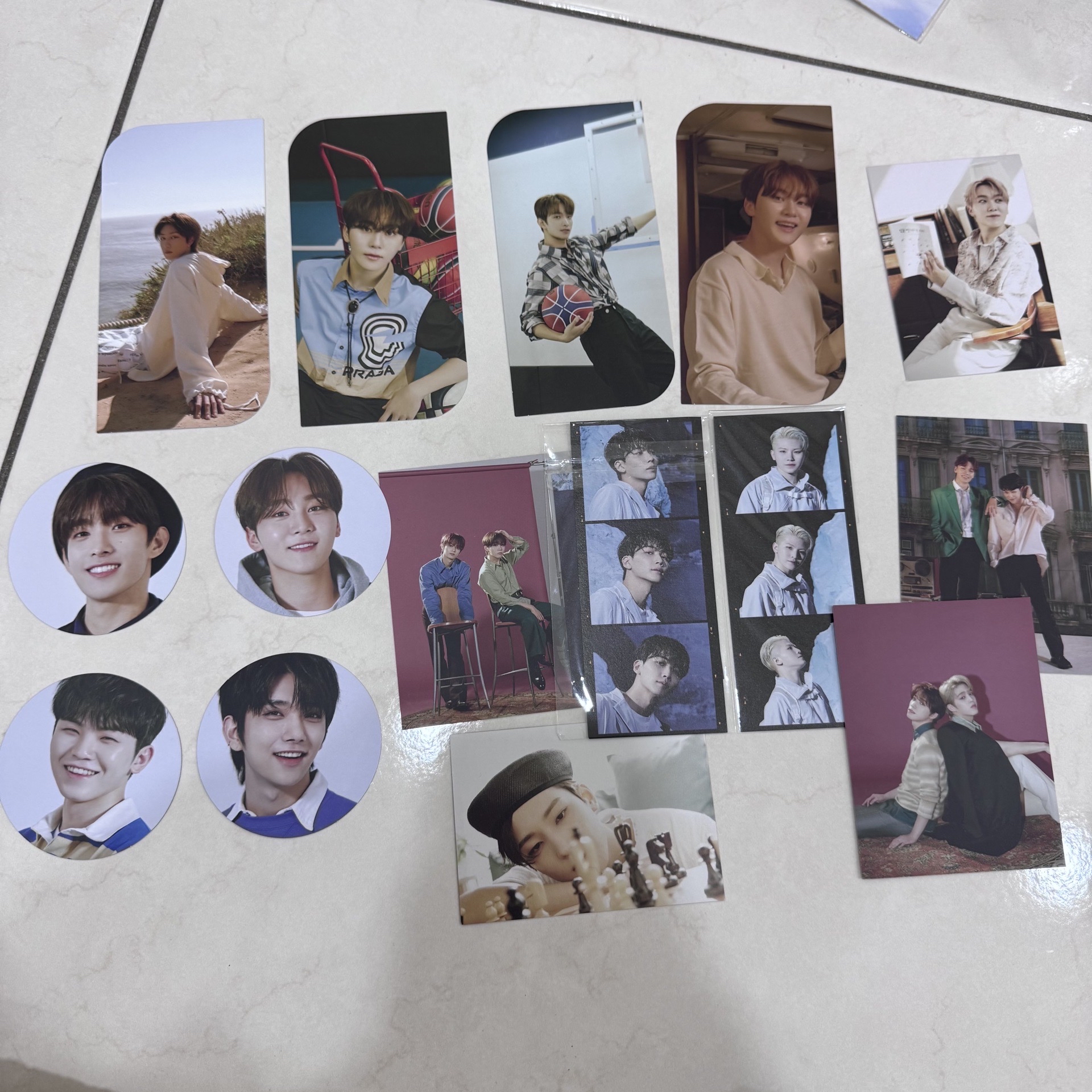 SEVENTEEN 專輯隨機物