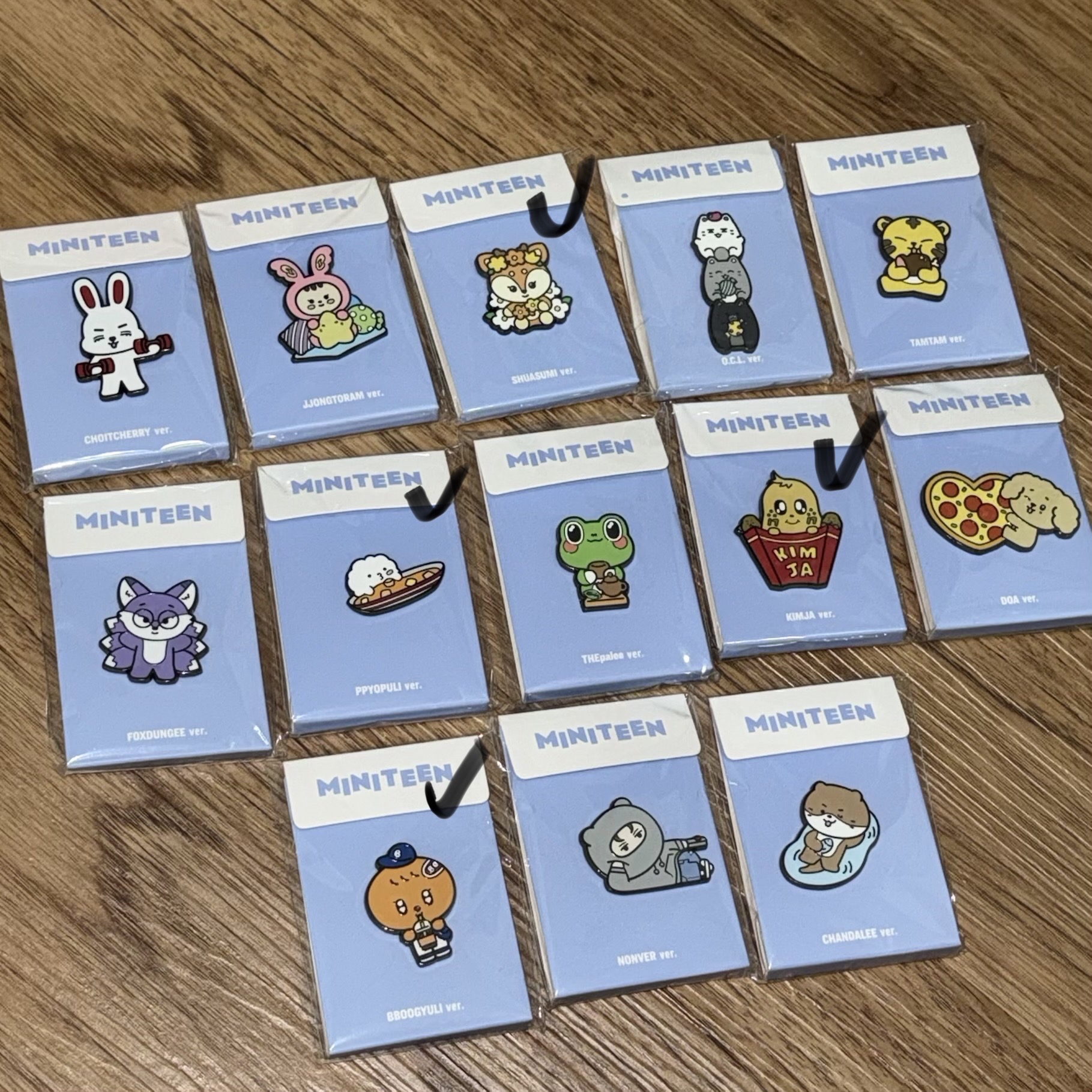 [MINITEEN]金屬徽章 秀/勳/奎/寛