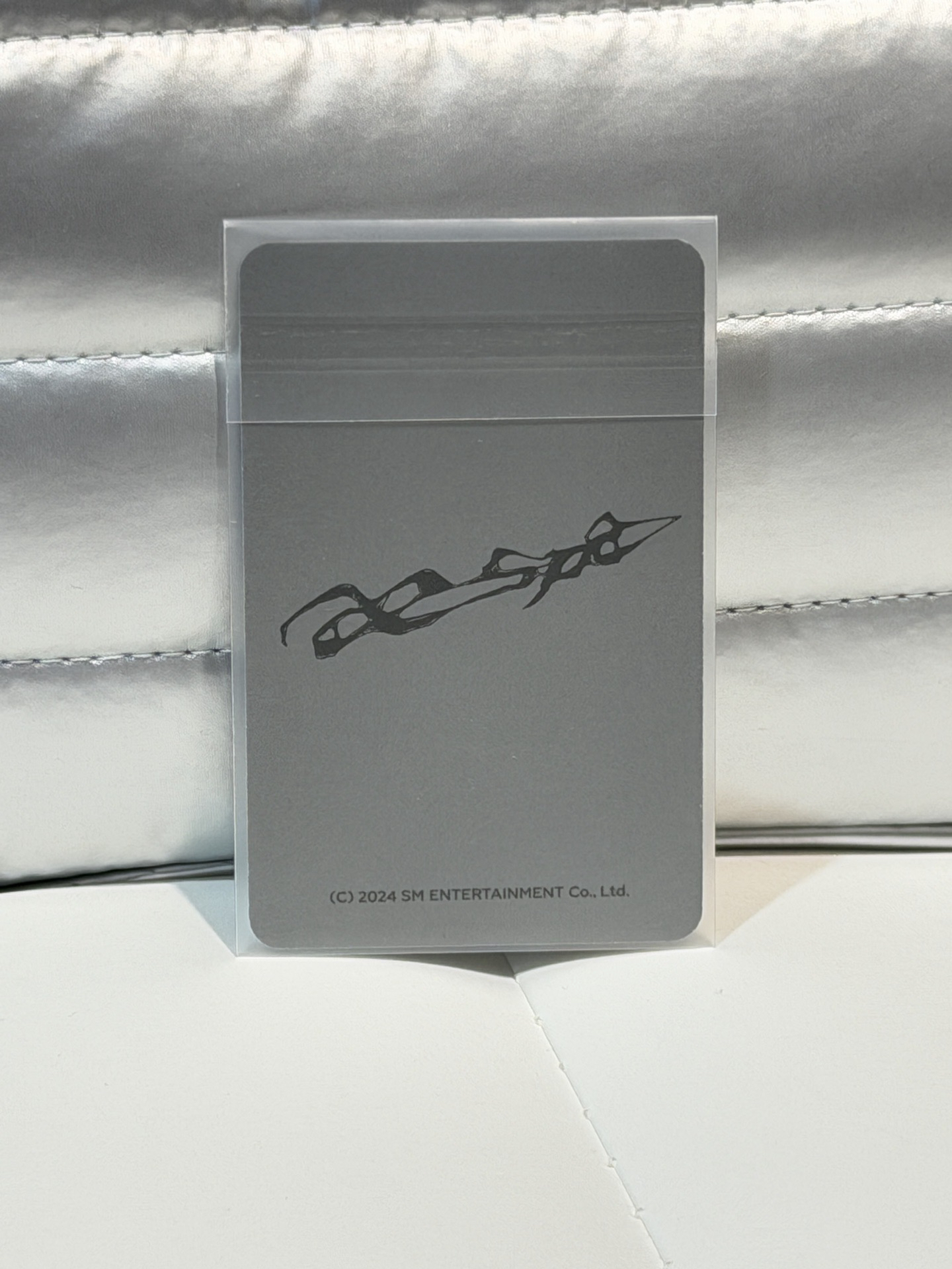 🤍 Karina 隨機卡B版官拍