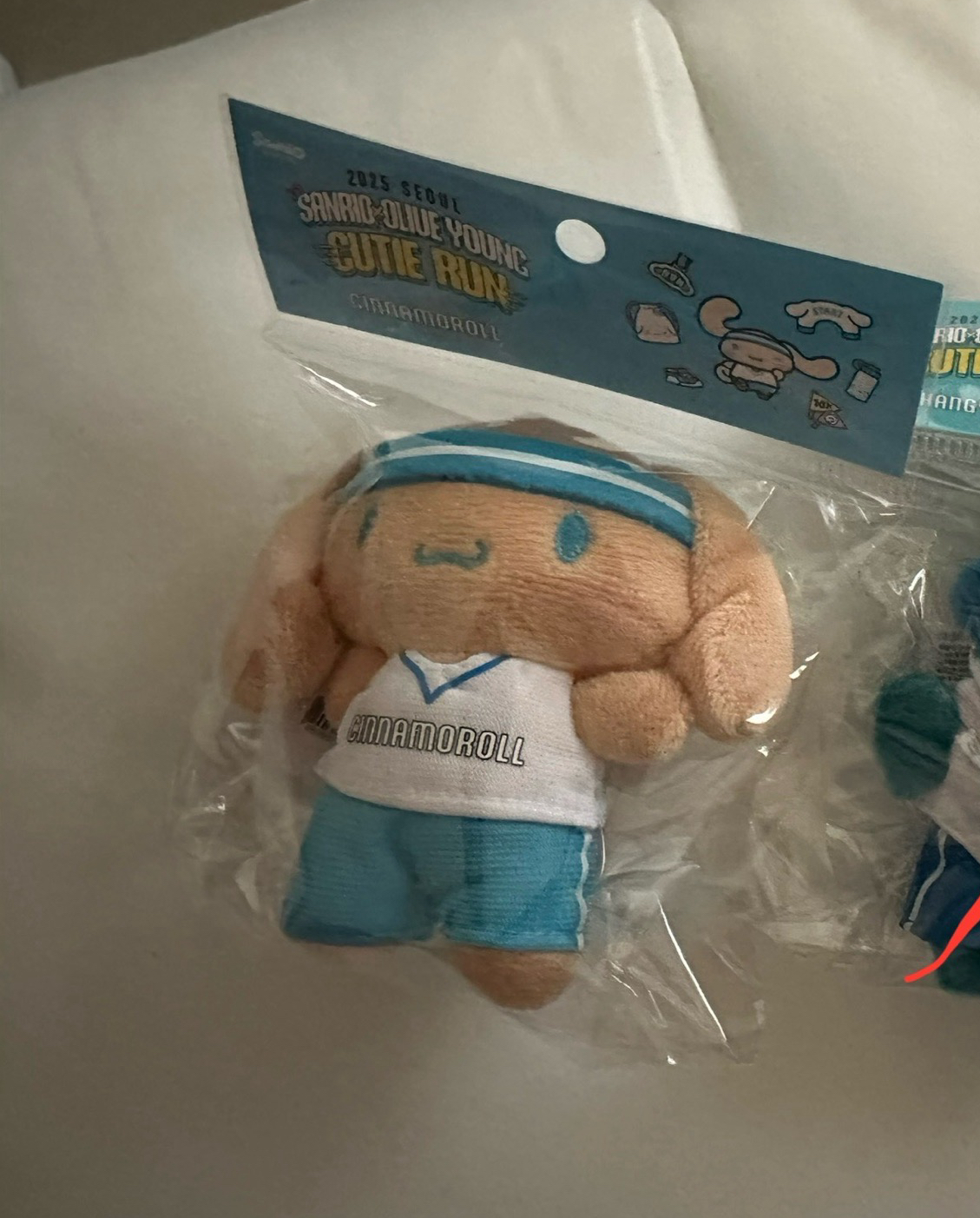 韓國限定ov聯名 黑皮大耳狗