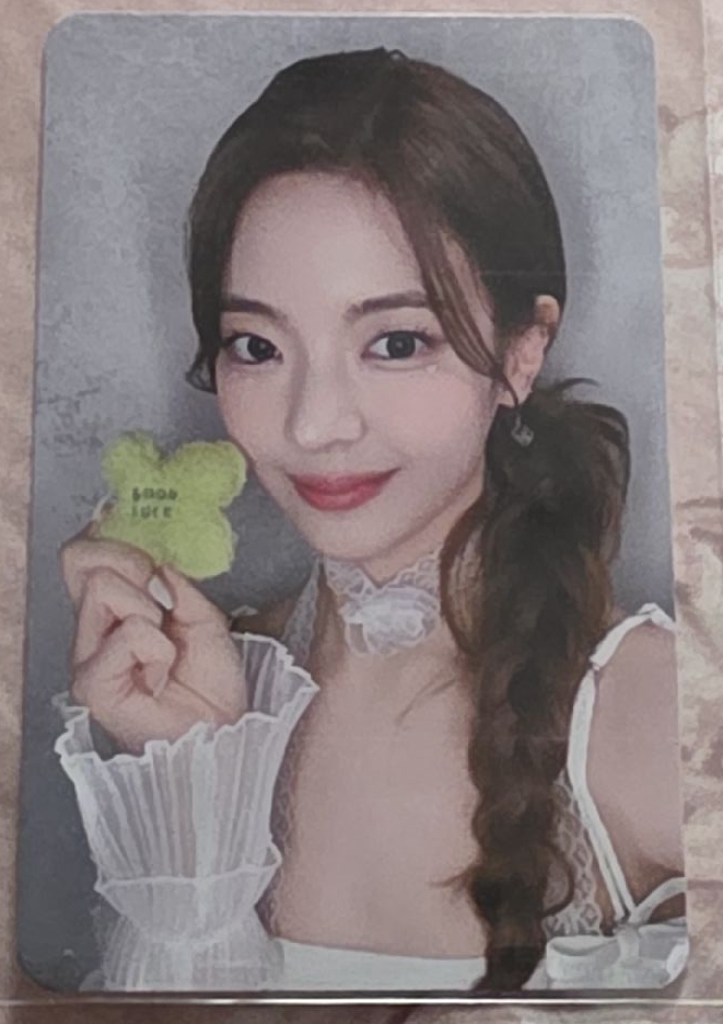 GOLD ms 台北 1.0 簽售卡 幸運草 Lia