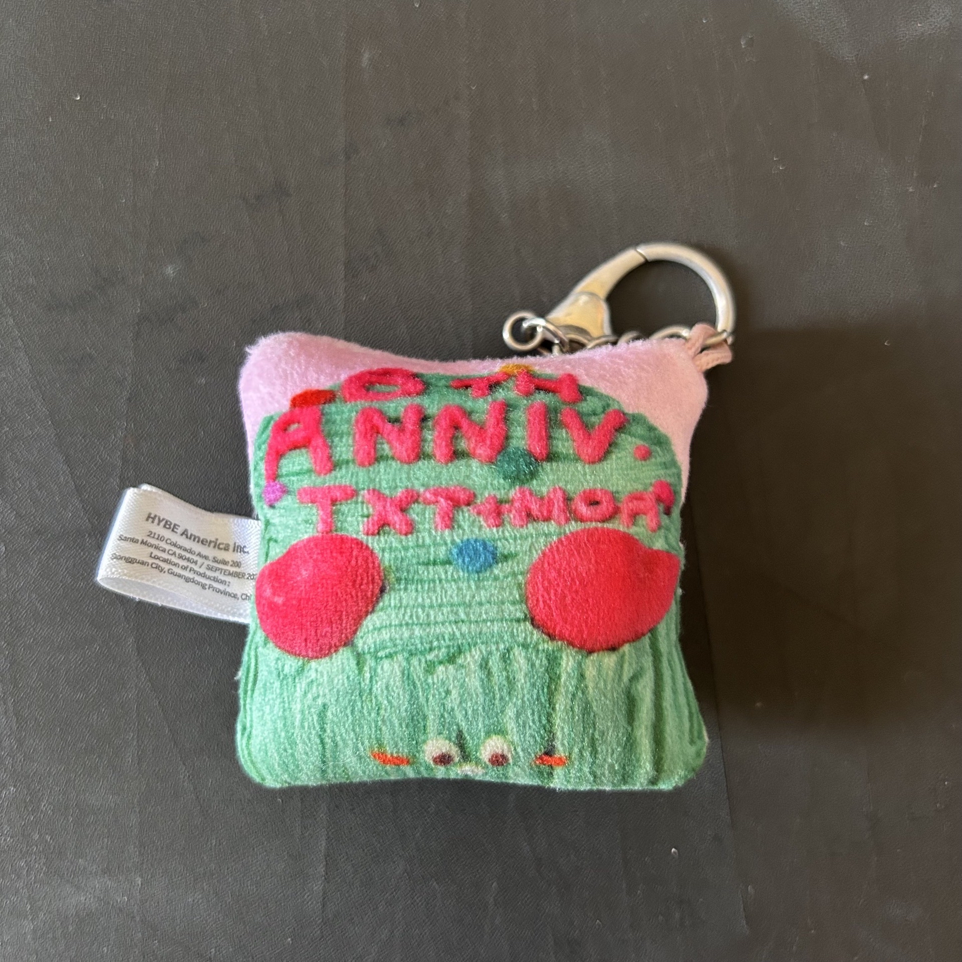 TXT 6th Anniversary Cushion Keyring 六週年吊飾鑰匙圈