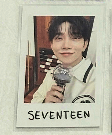 25年holiday拍立得（克拉棒）