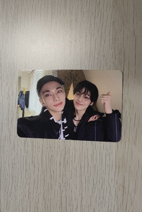 KARMA 黃鉉辰 梁精寅雙人卡