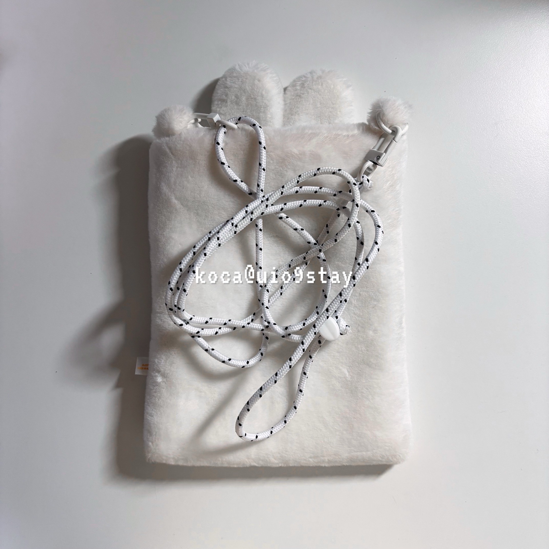 STRAY KIDS LEEBIT 斜背包