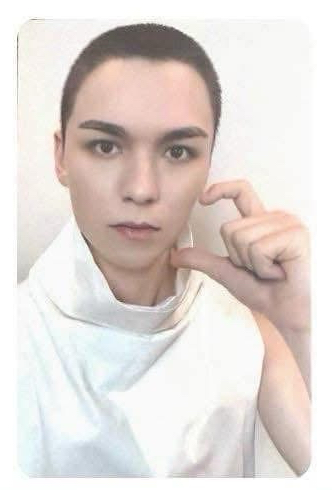 seventeen new Vernon 仁川場限卡