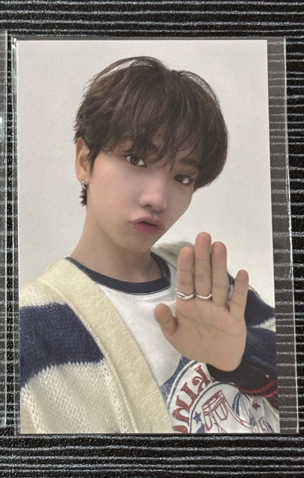 明宰鉉仁川場週外套卡