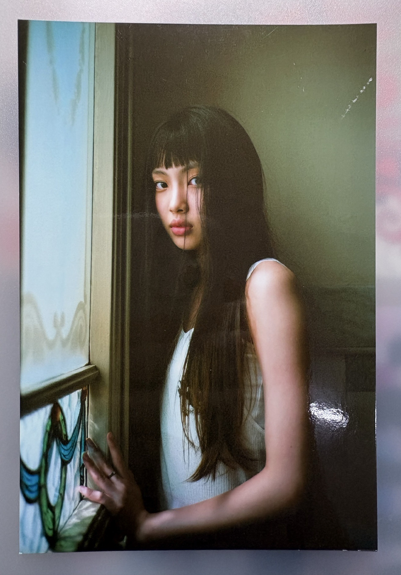 Hyein出道明信片