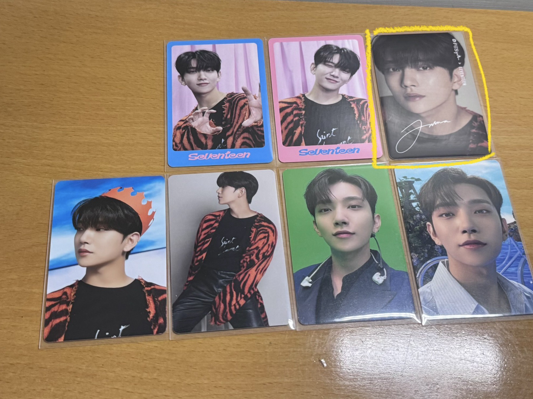 💎seventeen 洪知秀 D社小卡 展覽入場卡