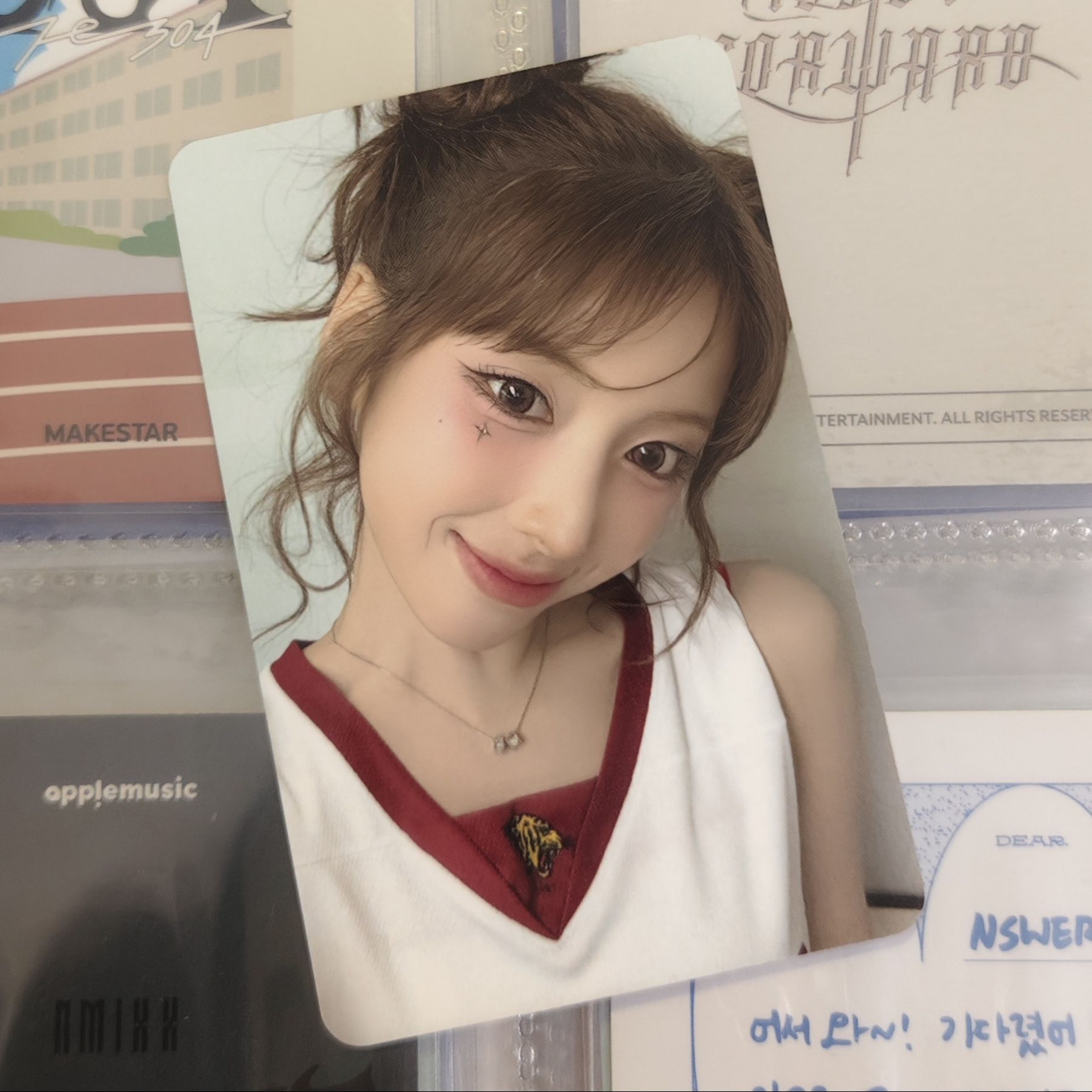 Jiwoo 丸子頭 星河校慶友