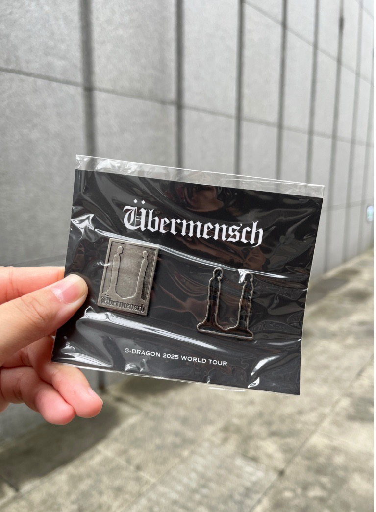 GD 2025演唱會周邊 徽章
