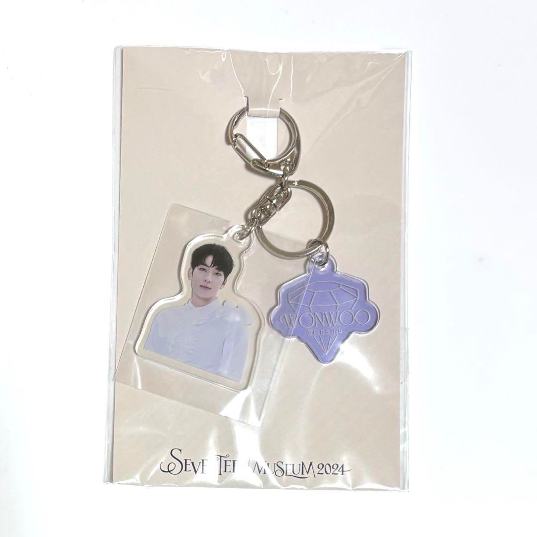 圓佑 2024 博物館吊飾