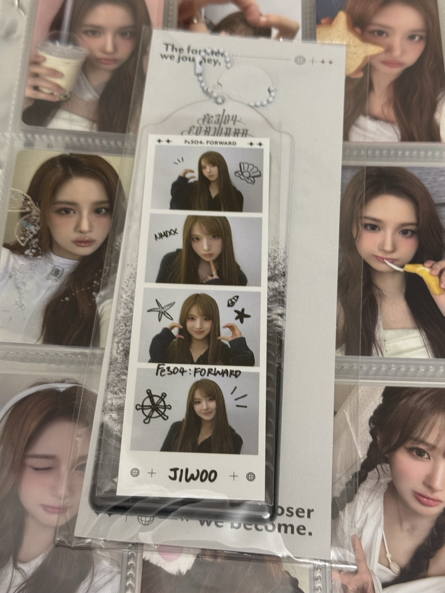 NMIXX 四宮格吊飾 友