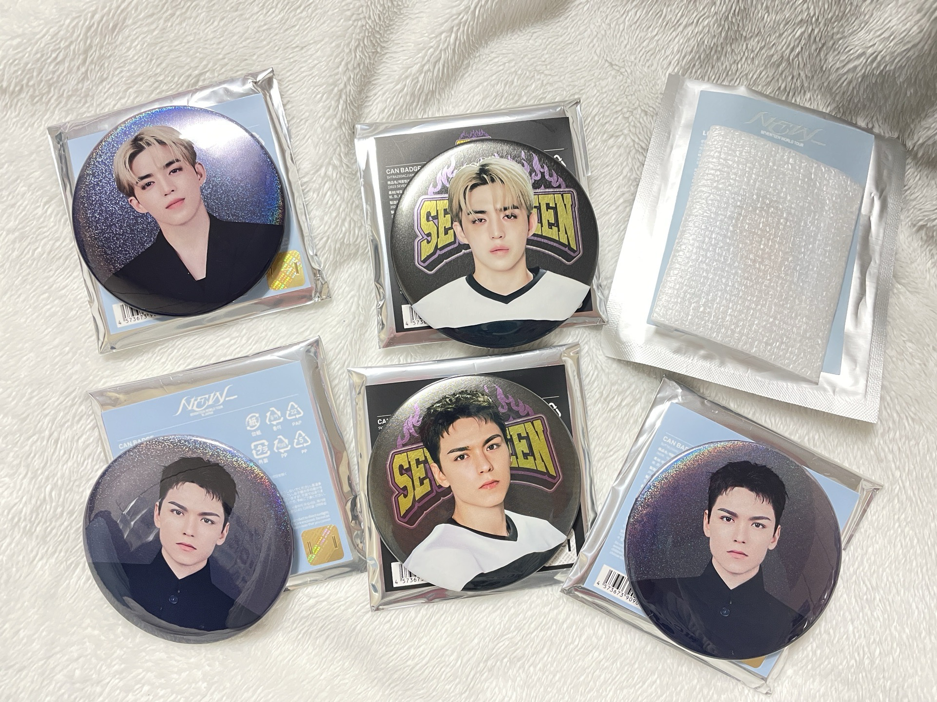 雙崔 勝喆 瀚率 S.coups Vernon 勳章組 6顆不拆