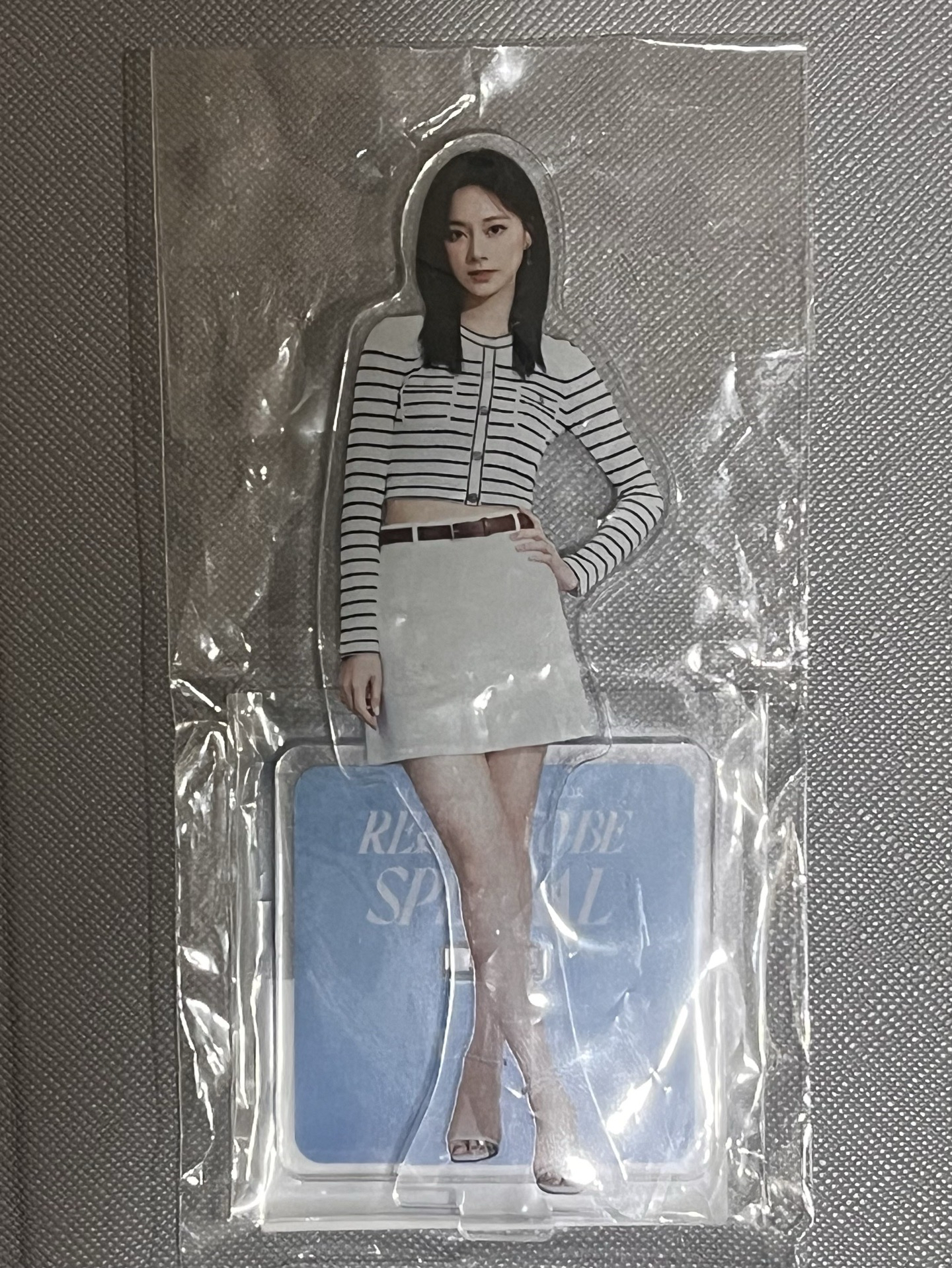 TWICE 五巡日本場 ‘READY TO BE SPECIAL’立牌 子瑜