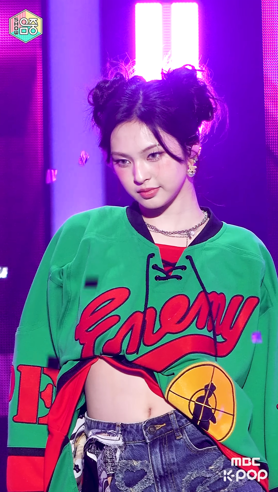 Chiquita 柒 [首爾展位卡] ver. A