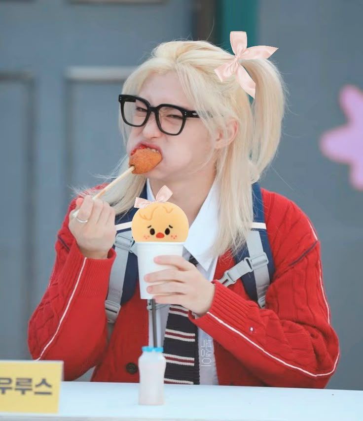 SKZ | Felix | 啵阿里娃娃 |