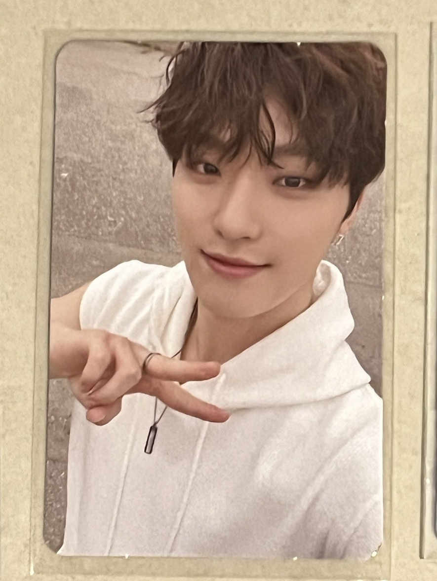 正四後續 yzy A 簽售卡 