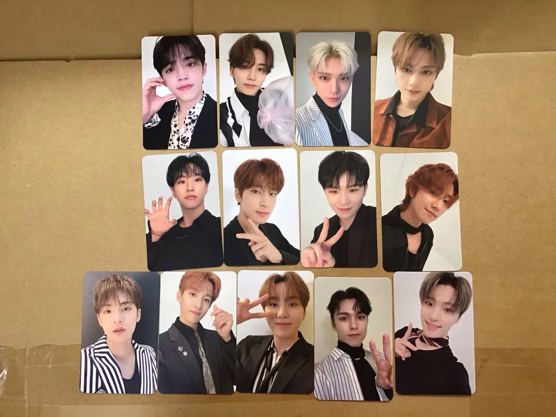 🩵SEVENTEEN 2021 年曆 season’s greeting