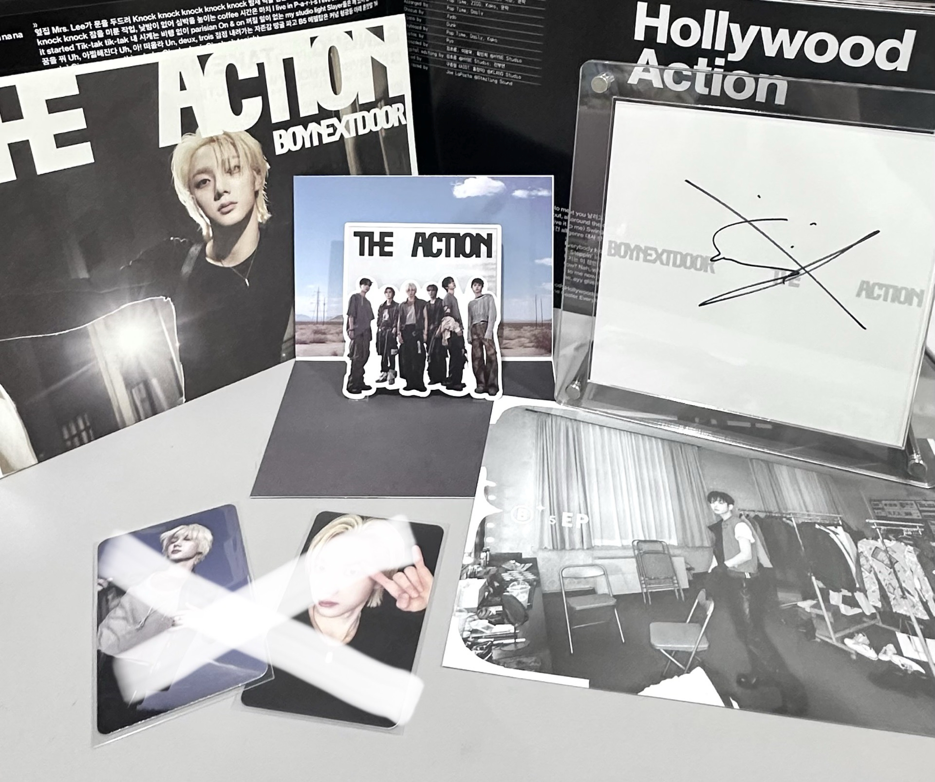 （不可直拍先私訊詢問）美通成淏親簽（無小卡 有隨機物+展示框）