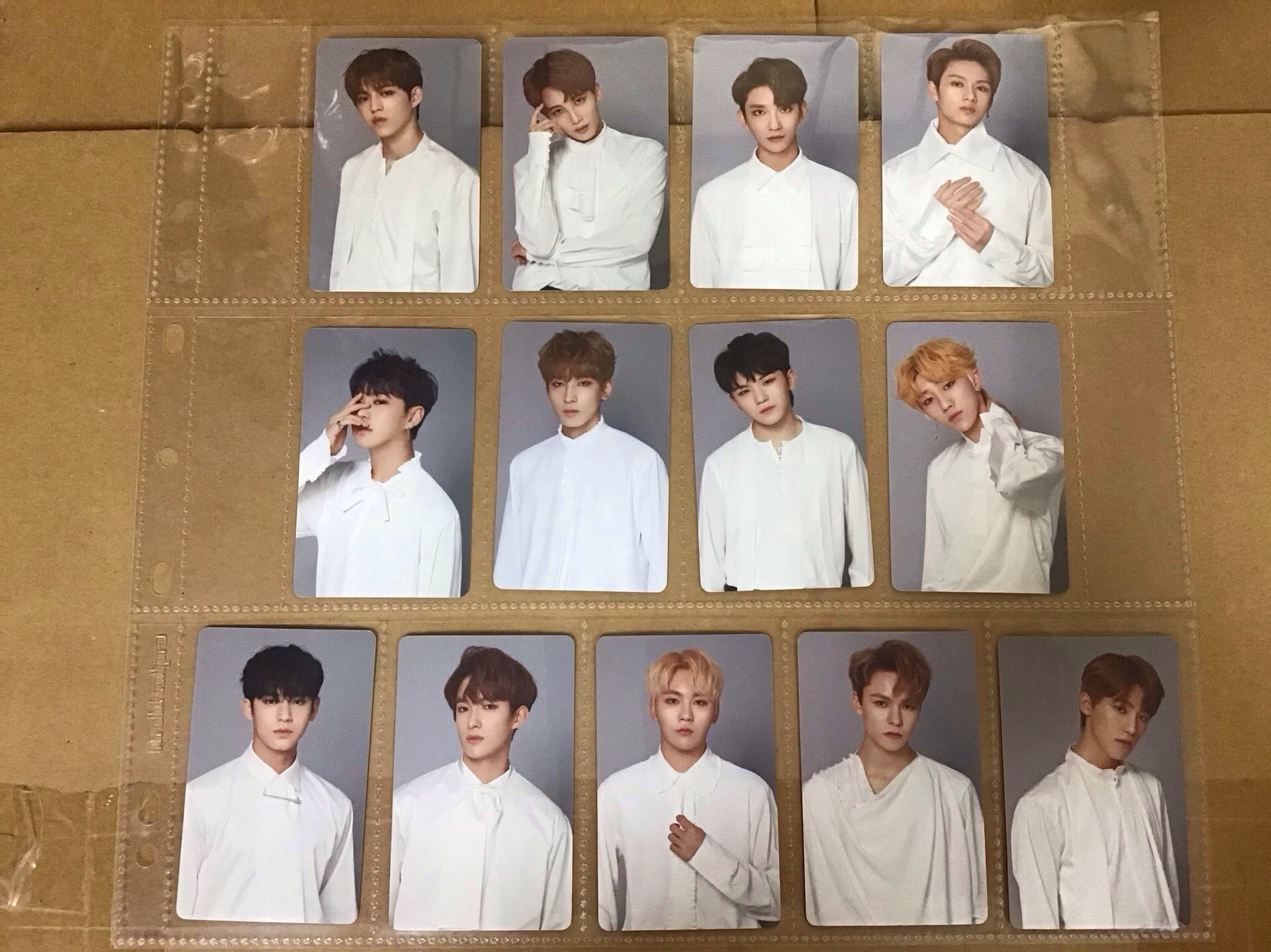 SEVENTEEN 2018克拉島鐵盒小卡 套卡