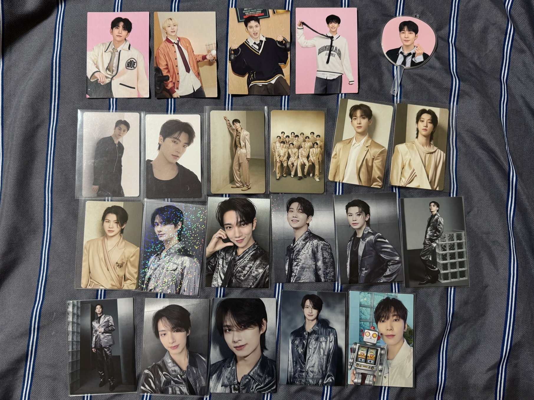 24‘ home圓卡/25’ holiday飯咪小扇圓（送隨機卡）