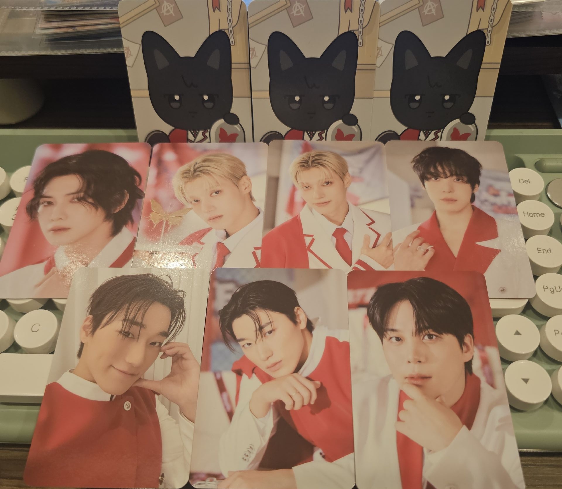 Aniteez in the calling隨機卡包