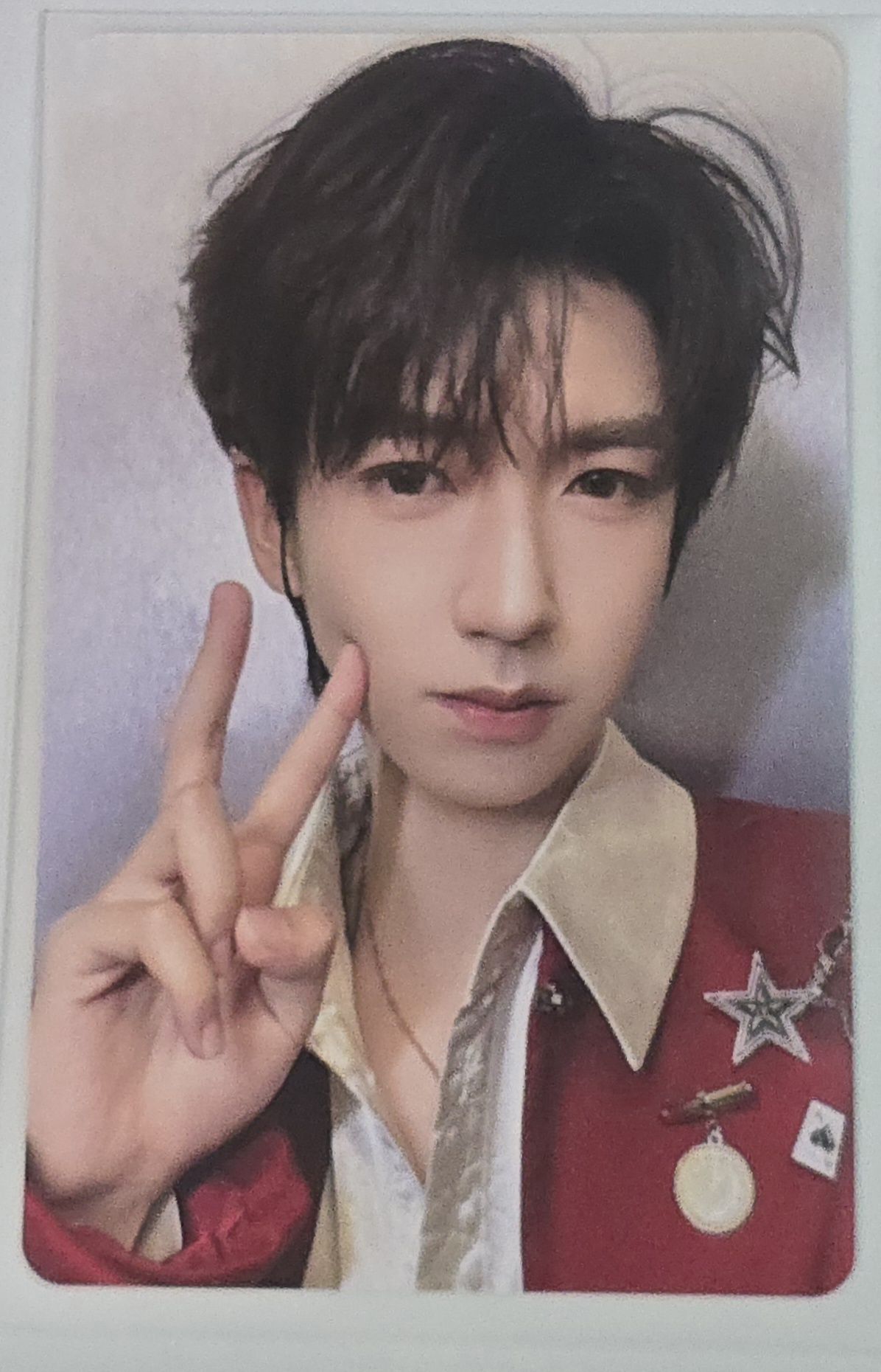 賀峻霖冠歲團單