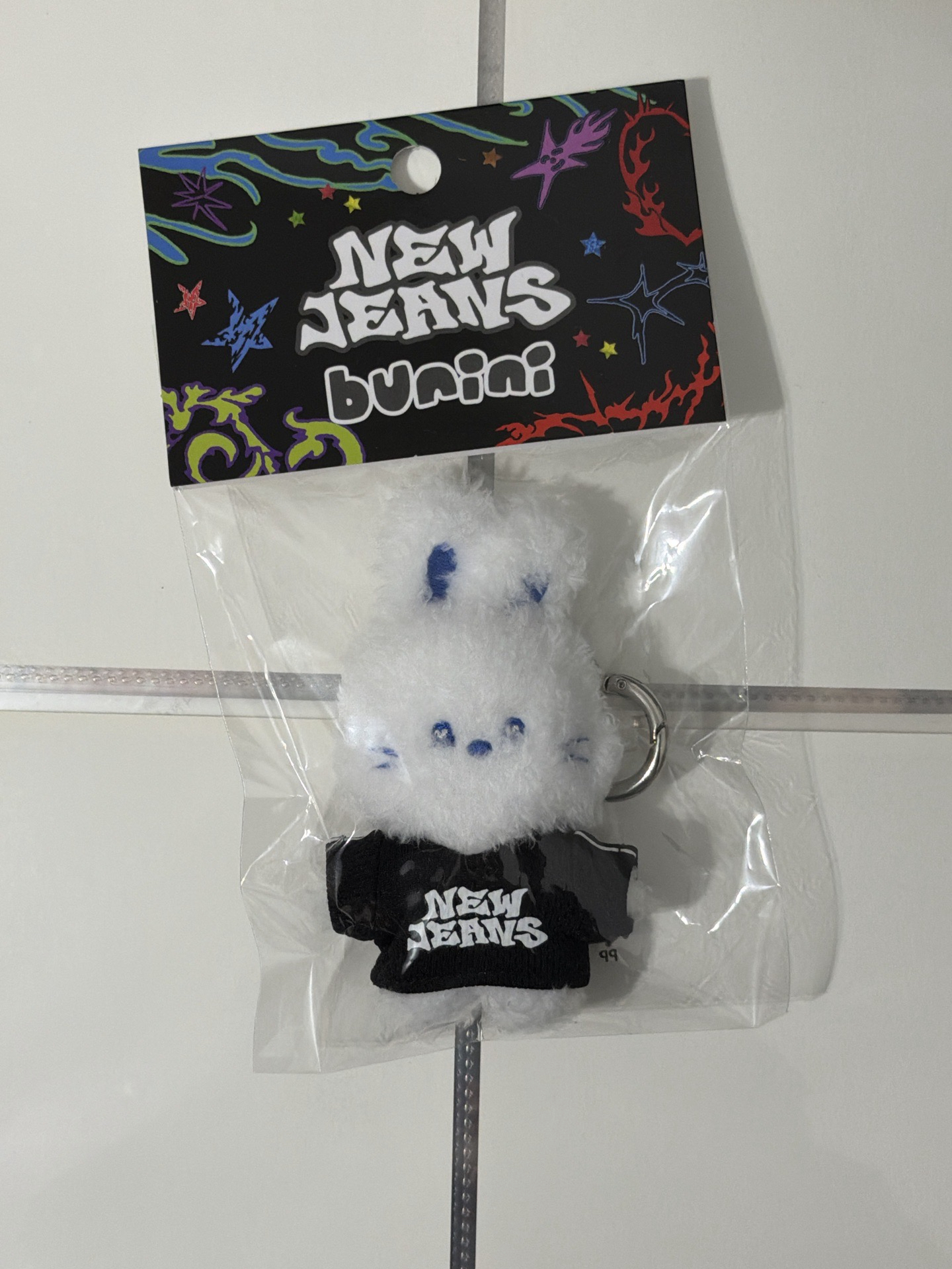 NEWJEANS How Sweet 快閃店 Bunni 白兔 吊飾 吊娃