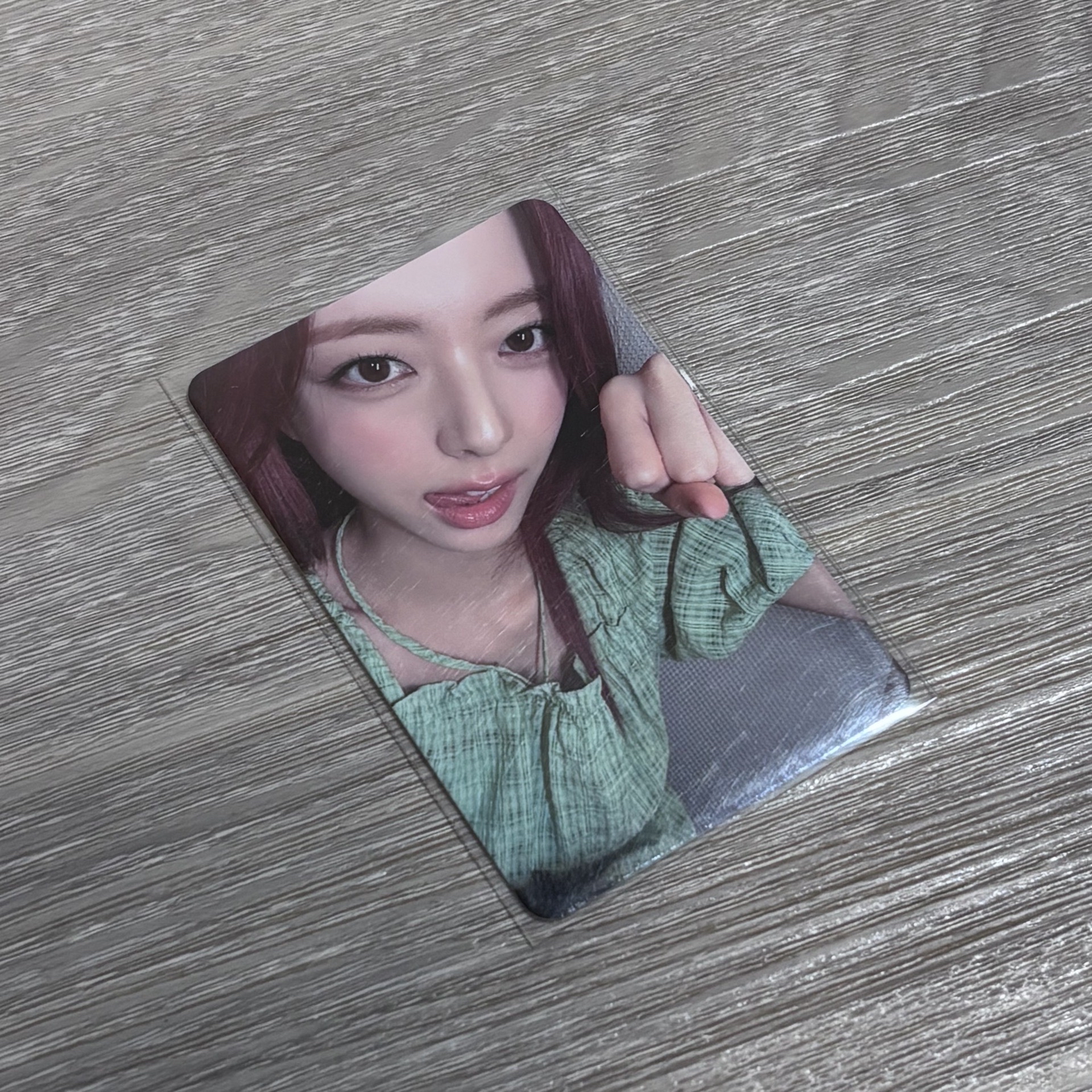 GWBG KMS台灣簽售娜中簽卡