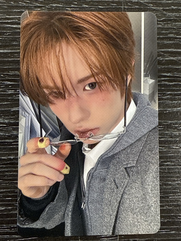 play hard 環球特典6