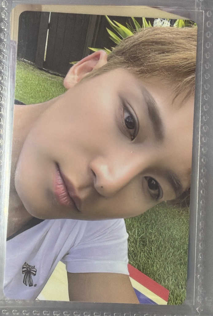 CxM ‘𝙃𝙔𝙋𝙀 𝙑𝙄𝘽𝙀𝙎’ wvs PB ver預售 特典卡 